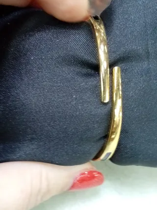 Orologio vintage con quadrante floreale