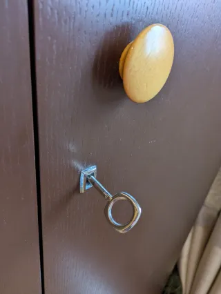 Armario de madera 2 puertas