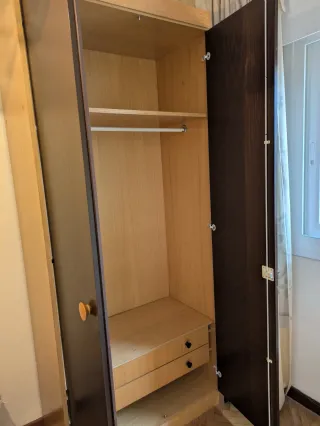 Armario de madera 2 puertas