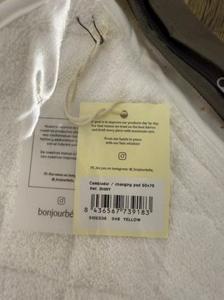 Cambiador Bonjourbébé nuevo con etiquetas