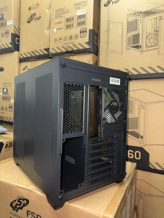 Torre PC FSP CMT380 ARGB negra