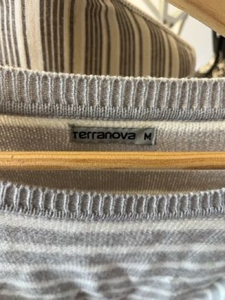 Maglioncino leggero a righe