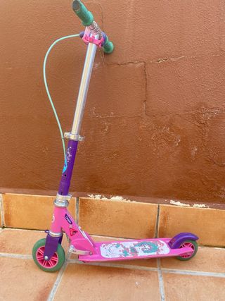 Patinete infantil rosa y morado