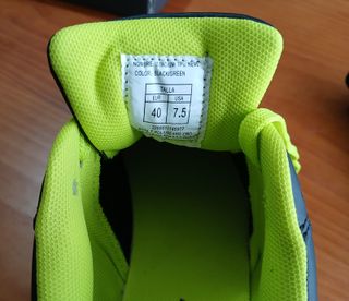 Botas y calcetines de fútbol T-Team