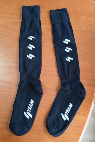 Botas y calcetines de fútbol T-Team