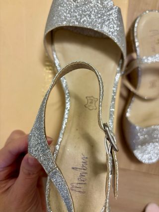 Sandalias cuña Menbur T39