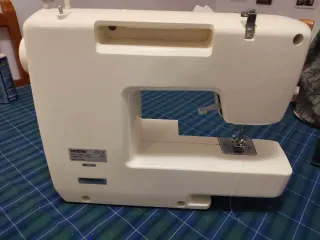 Máquina de coser Brother VX-1120