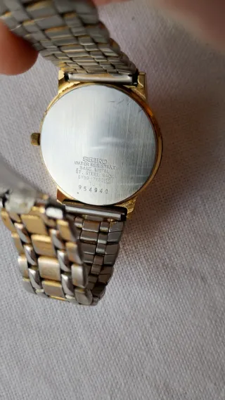 Reloj Seiko Cuarzo Oro y Plata