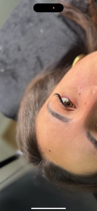 Extensiones de pestañas pelo a pelo