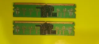 2 módulos de memoria RAM DDR2 512 Mbytes