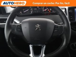 Peugeot 208 1.2 PureTech Signature