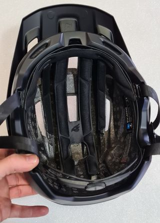 Casco Bluegrass Rogue Negro Talla S
