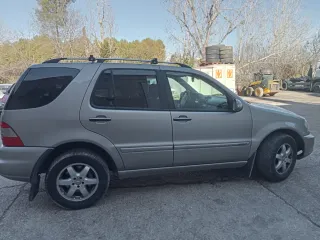 Mercedes-Benz Clase M 2004