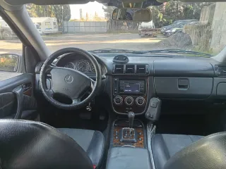 Mercedes-Benz Clase M 2004