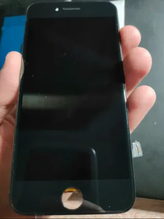 Lotto iPhone (leggere descrizione)