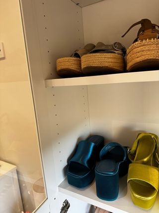 Vetrina Billy IKEA in Cristallo e Legno