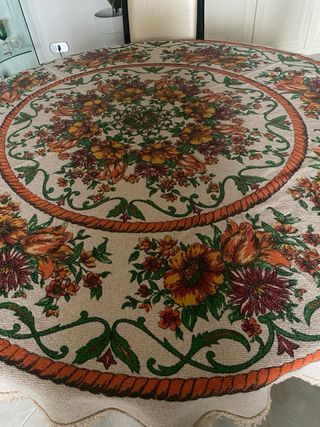 Tovaglia rotonda copritavolo floreale cm 1.80
