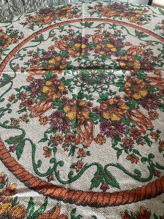 Tovaglia rotonda copritavolo floreale cm 1.80