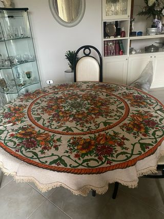 Tovaglia rotonda copritavolo floreale cm 1.80