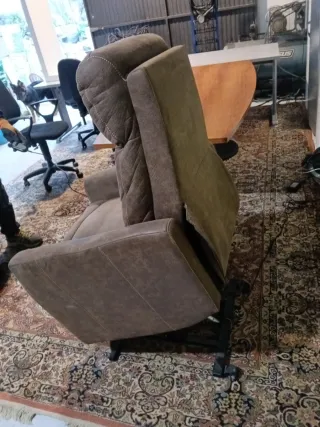 Sillón Eléctrico Reclinable Marrón