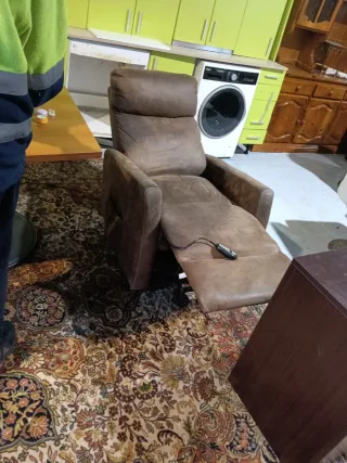 Sillón Eléctrico Reclinable Marrón