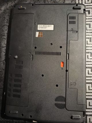 Packard Bell Portátil Negro/Plateado