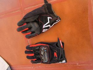 Se vende traje de cordura 4 estaciones Alpinestar