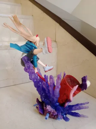 Figura de Power (Chainsaw Man)