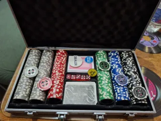 Juego Maletín Póker Completo Juego de mesa