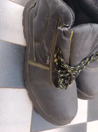 Botas de trabajo negras