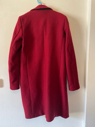 Abrigo Zara Rojo Talla XS