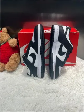 Nike Dunk Low Panda Talla 38