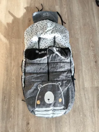 Saco para carrito de bebé gris