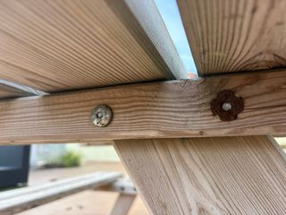 Mesa de picnic de madera exterior