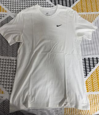 Camiseta Nike Blanca