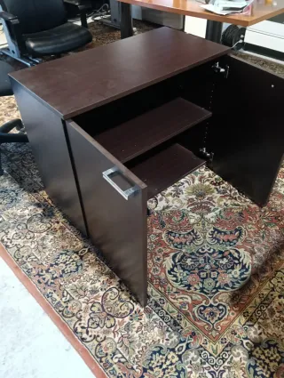 Mueble de oficina de madera