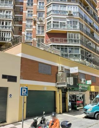 Plaza de aparcamiento en garaje comunitario