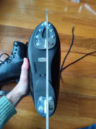 Pattini da pattinaggio artistico Risport taglia 295 ampi