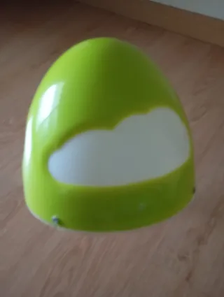 Lámpara escritorio.