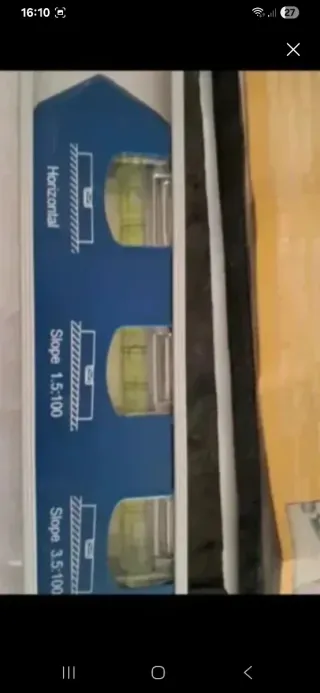 Nivel multifuncional con funda