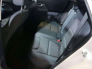 Kia Niro 1.6 GDi HEV 104kW (141CV) Drive
