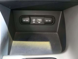 Kia Niro 1.6 GDi HEV 104kW (141CV) Drive