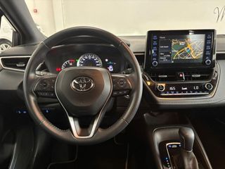 Toyota Corolla 1.8 125H ACTIVE TECH E-CVT