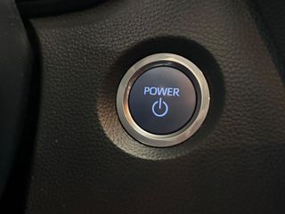 Toyota Corolla 1.8 125H ACTIVE TECH E-CVT