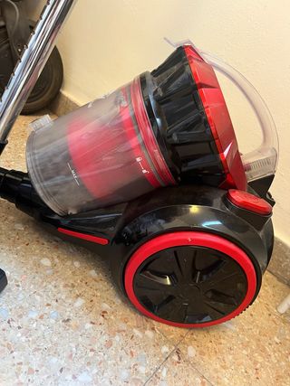 Aspiradora Family Care sin bolsa