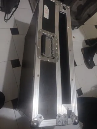Flycase Magma para controladora y portátil