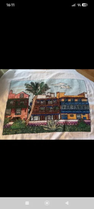 Punto de cruz paisaje urbano