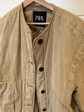 Abrigo Zara Acolchado Beige Talla M