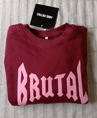 Sudadera Aire Retro Brutal sin estrenar.