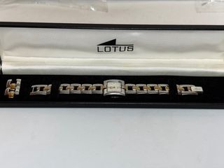Reloj Lotus Brazalete Dorado y Plateado